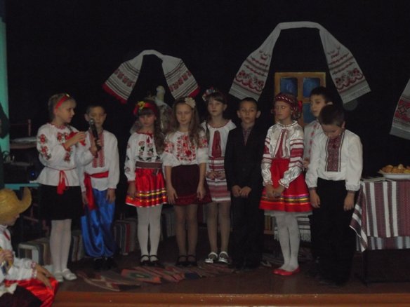«Українські вечорниці». «Українські вечорниці».