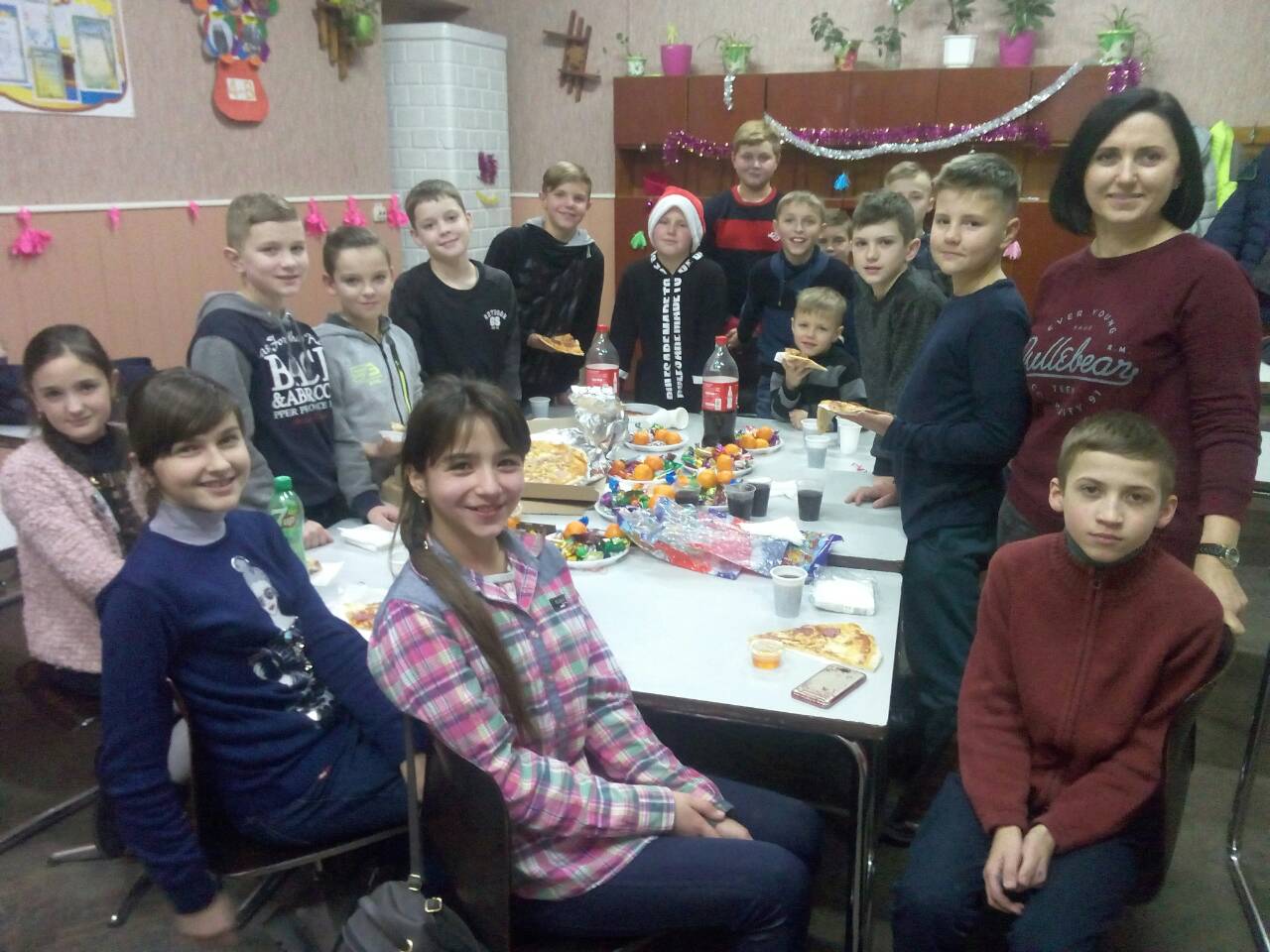 Підсумковий вечір юних туристів Підсумковий вечір юних туристів