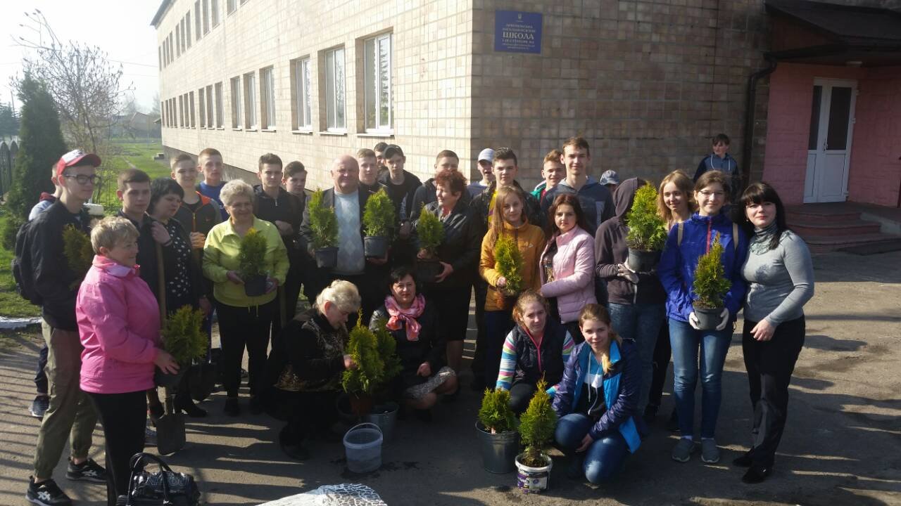 Загальношкільна толока Загальношкільна толока