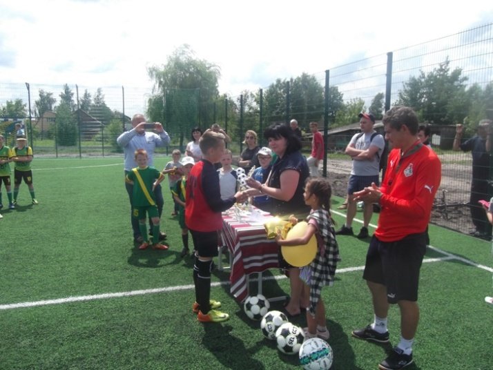 Свято спорту в нашій школі Свято спорту в нашій школі