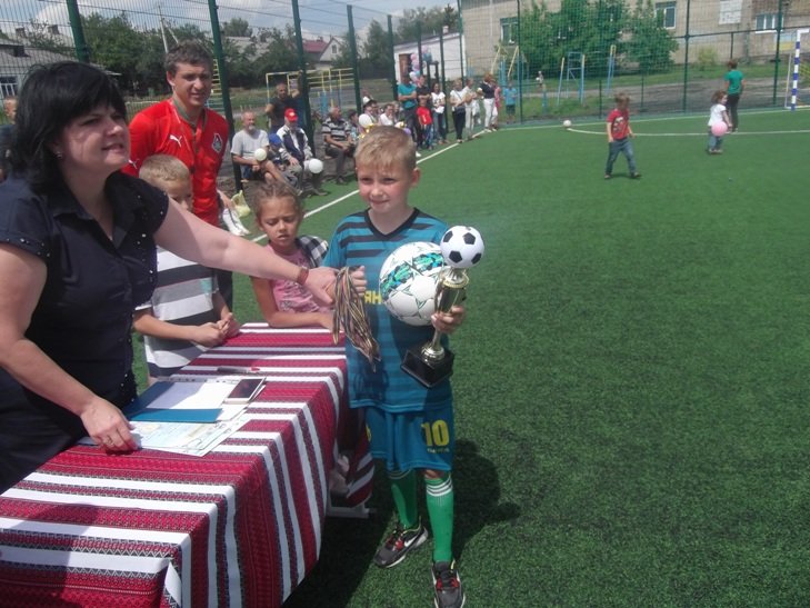 Свято спорту в нашій школі Свято спорту в нашій школі