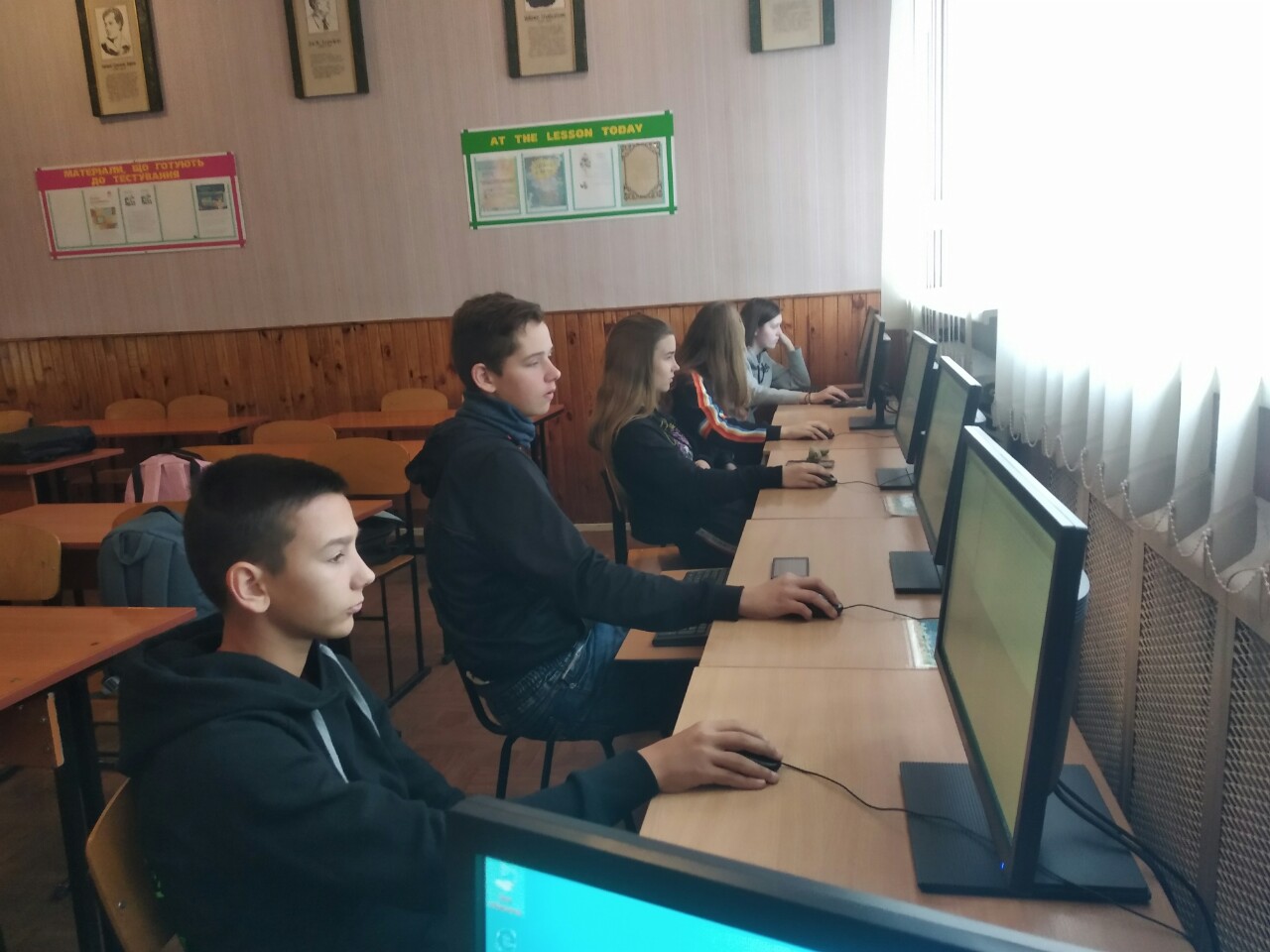 Дякуємо за нові комп’ютери Дякуємо за нові комп’ютери