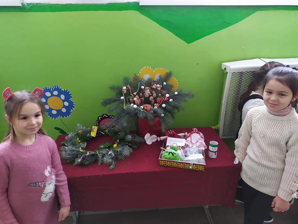 Різдвяно-новорічна виставка Різдвяно-новорічна виставка