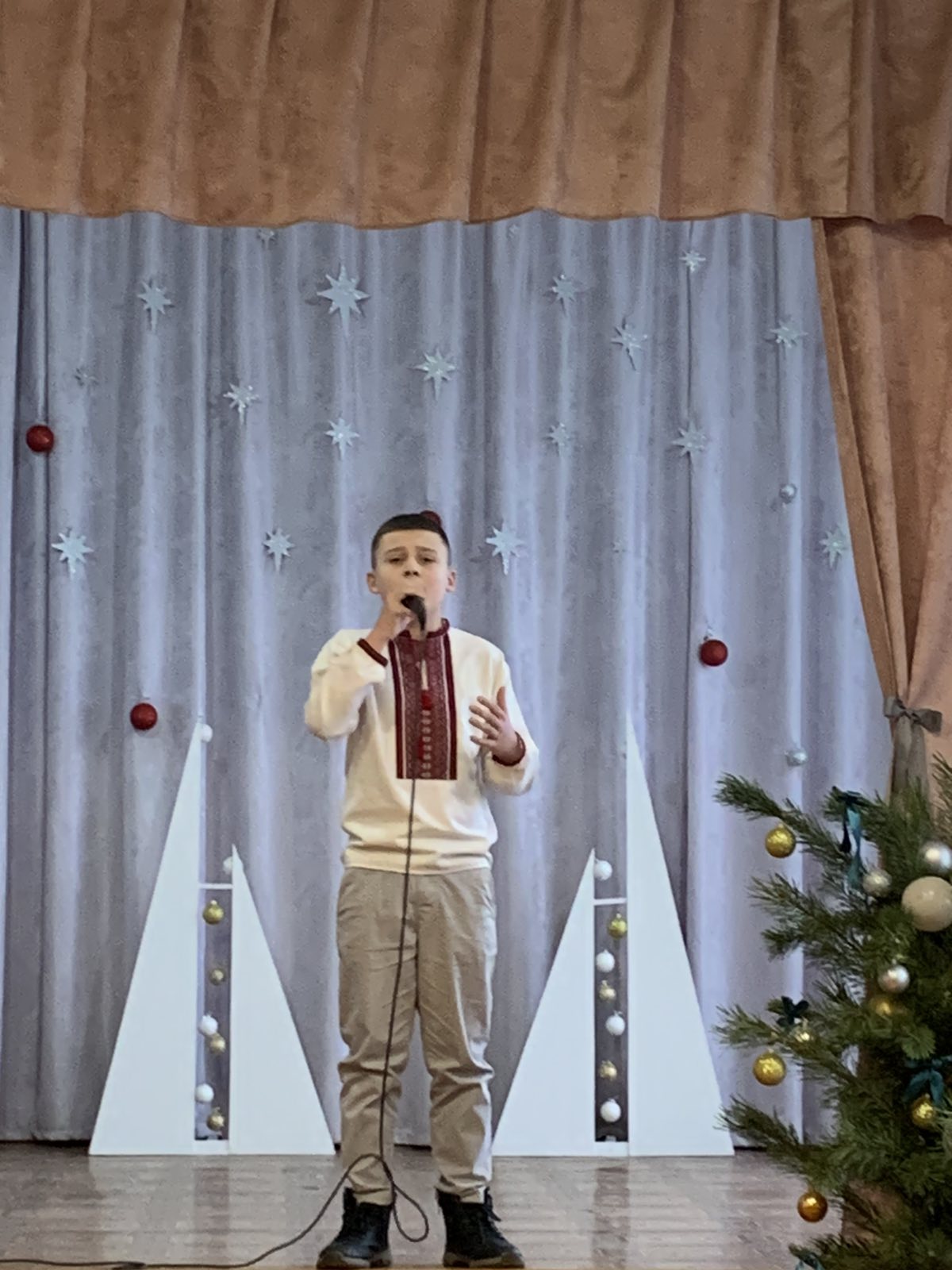 «Срібні дзвіночки» нашої школи «Срібні дзвіночки» нашої школи