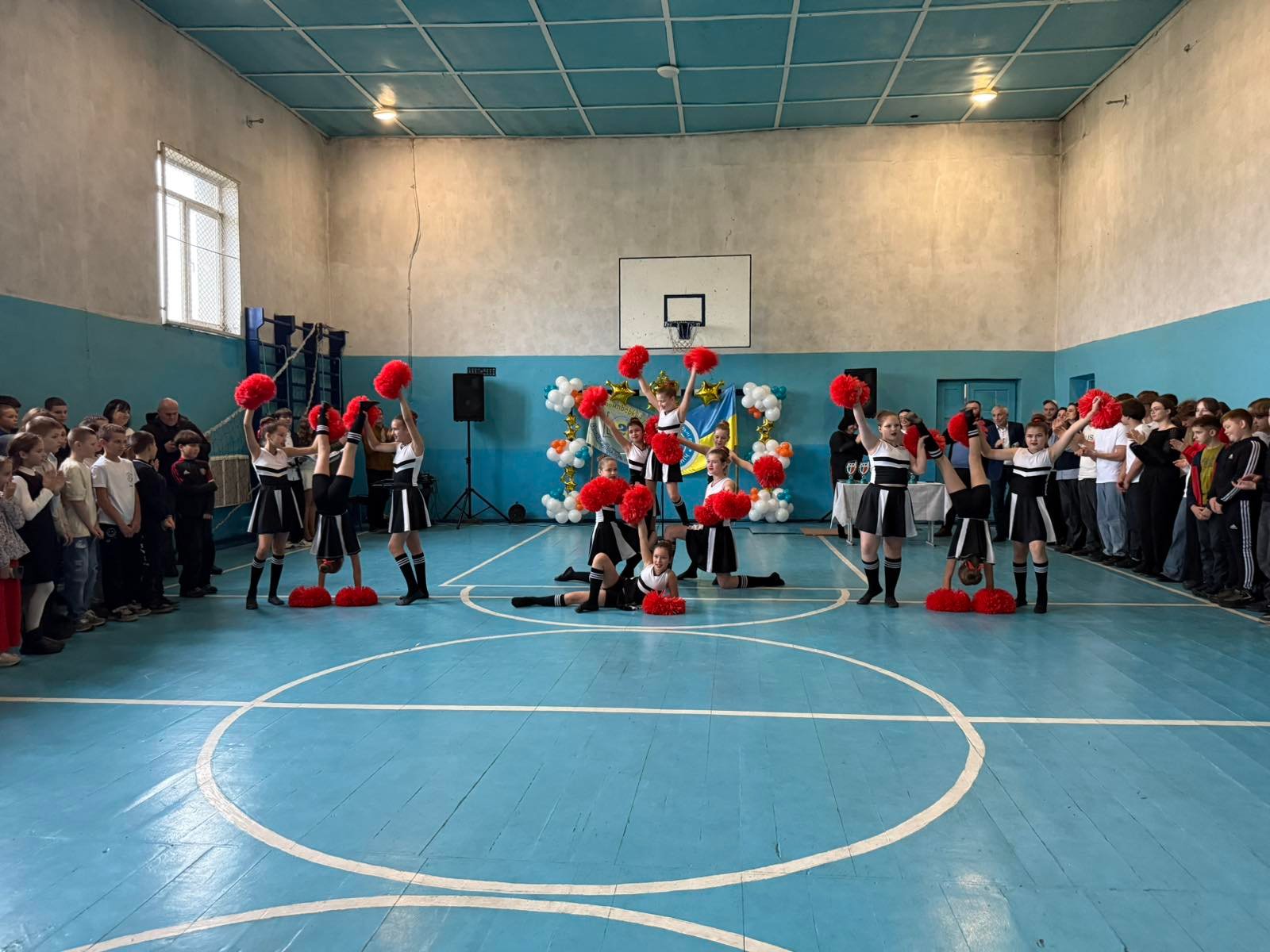 Урочисто привітали переможців, призерів змагань «Пліч-о-пліч»! Урочисто привітали переможців, призерів змагань «Пліч-о-пліч»!