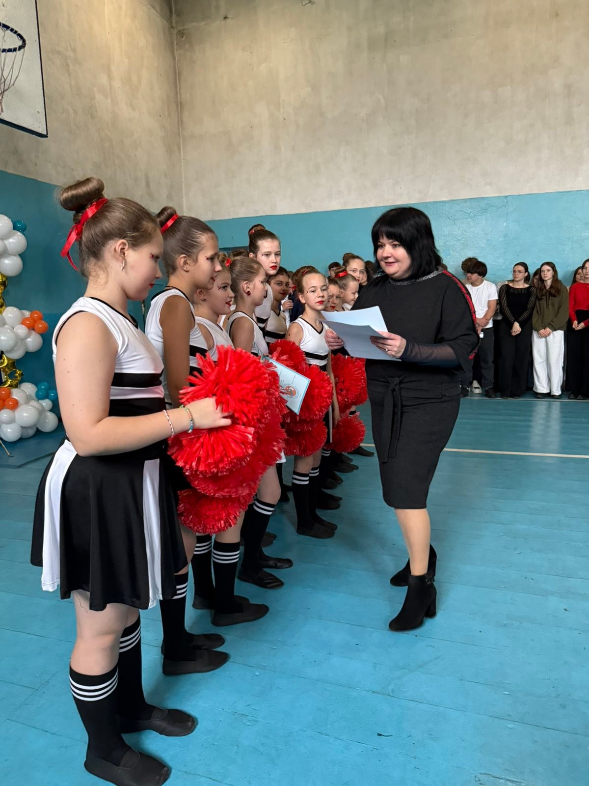 Урочисто привітали переможців, призерів змагань «Пліч-о-пліч»! Урочисто привітали переможців, призерів змагань «Пліч-о-пліч»!